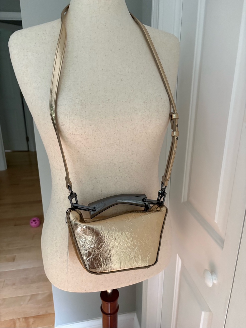 Zara Metallic Gold Mini Two Way Bag - Picture 5 of 13